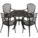 Set de mobilier exterior NEGRU cu 4 scaune și o masă, ideal pentru terase, grădini, cafenele și restaurante. Design elegant, material rezistent la intemperii, protecție UV și durabilitate sporită.