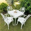 Set de mobilier exterior alb cu patru scaune SICILY și o masă, ideal pentru terase, grădini, cafenele și restaurante. Design elegant, material rezistent la intemperii, protecție UV și durabilitate sporită.