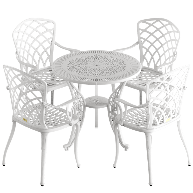 Set de mobilier exterior albe cu 4 scaune și o masă, ideal pentru terase, grădini, cafenele și restaurante. Design elegant, material rezistent la intemperii, protecție UV și durabilitate sporită.