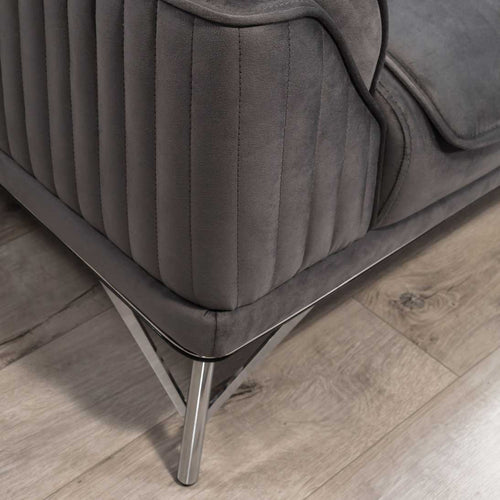 Colțar Extensibil 6 locuri MAGNUM 300 x 260 cm , material: Catifea, picioarelor: metal , detalie