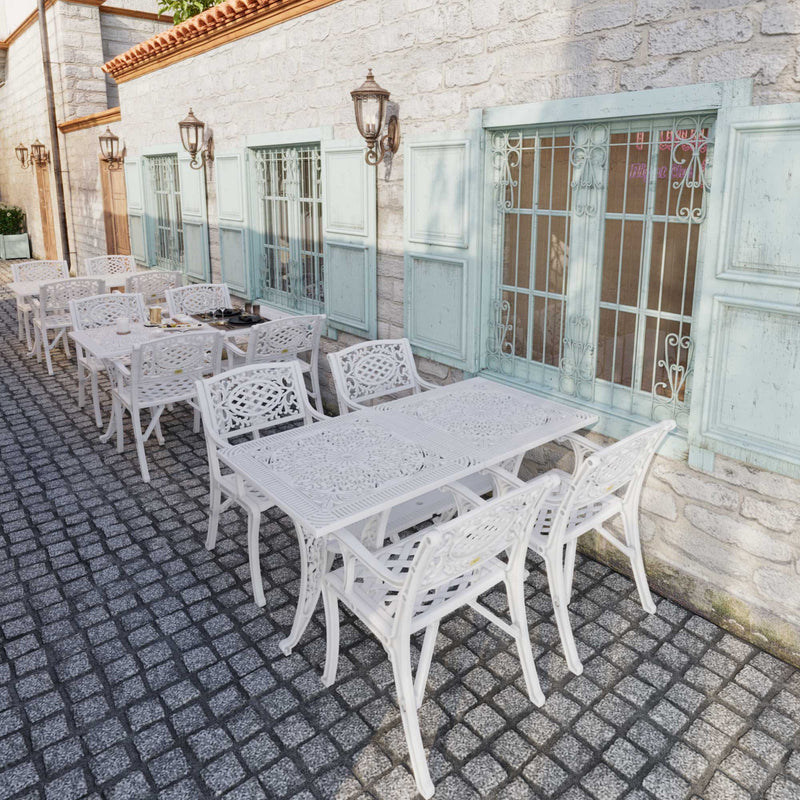 Set de mobilier exterior cu doisprezece scaune alb RIMINI și trei mesele albe, ideal pentru terase, grădini, cafenele și restaurante. Design elegant, material rezistent la intemperii, protecție UV și durabilitate sporită.